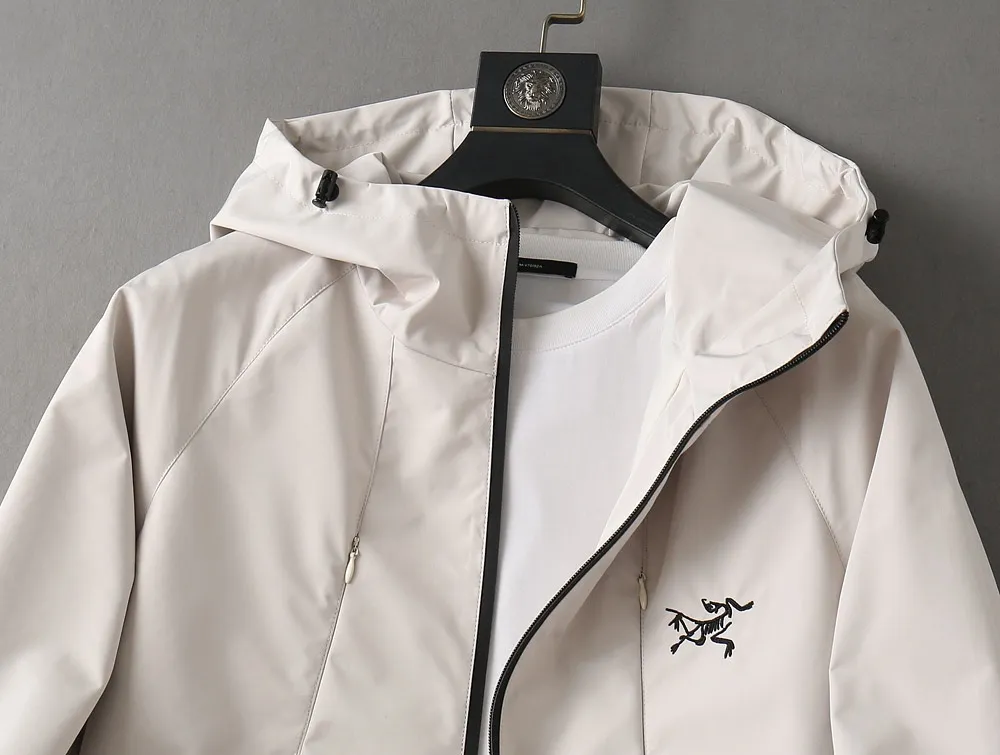 Same Style， ， 2026 New Arrival ， Original Premium Breathable ， ， ， Quality。 ， Sizes：M～3XL，